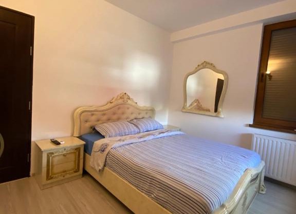 Apartament 3 camere