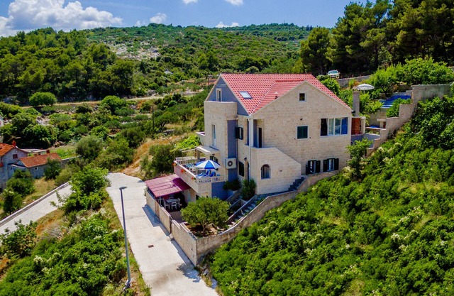 Apartment Blue Oasis - Three Bedroom Apartment (ST)