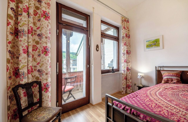 Apartment 'Nikola' with Shared Terrace, Shared Garden and Balcony, WLAN