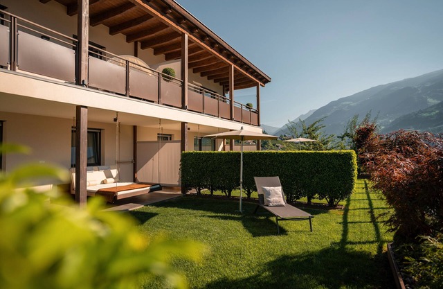 Apartment "Wohnung 2" with Mountain View, Heated Pool & Wi-Fi