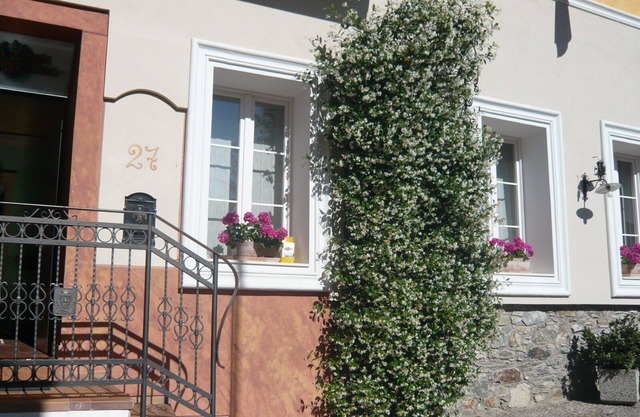 Apartments "At the Emperor's Lodge"