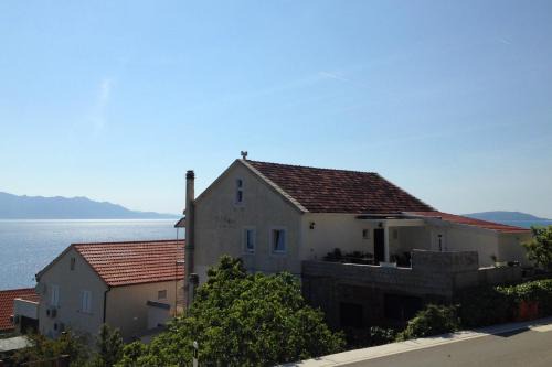 Apartments by the sea Brist, Makarska - 13011