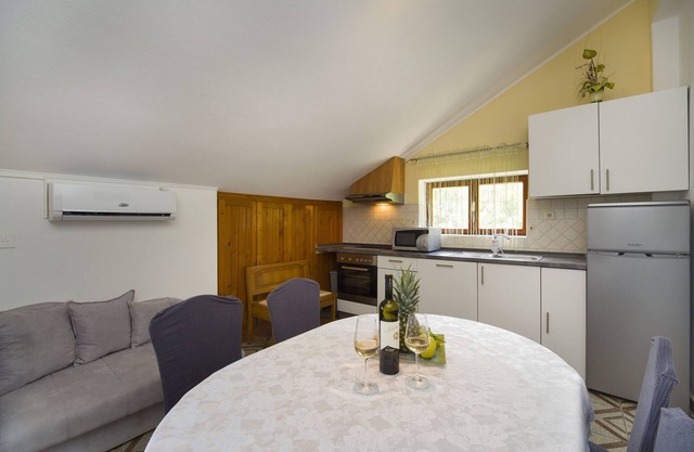 Apartments Marija (50961-A3) - Brna - island Korcula