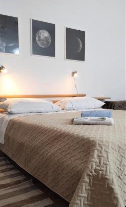 Apartments Ljilja sea view