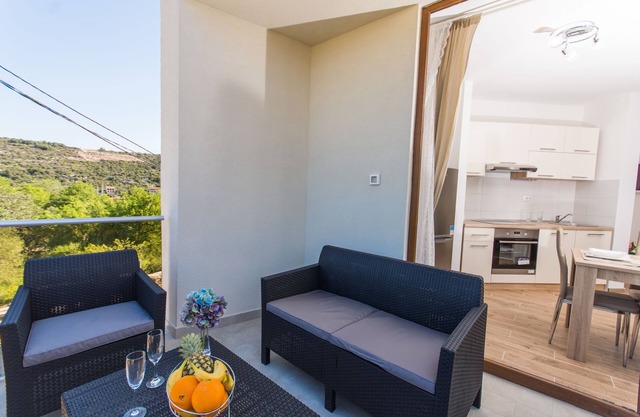 Apartments Villa LA (59731-A4) - Drvenik Veliki