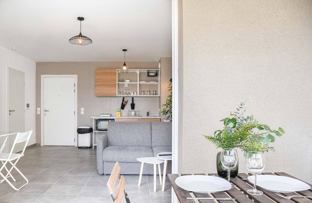 Appart avec terrasse et parking à 2 min du metro