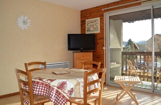 Appartement 2 pièces 6 pers, proche pistes, terrasse, animaux acceptés - FR-1-592-17