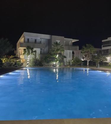 Appartement avec piscine taghazout imi Ouaddar