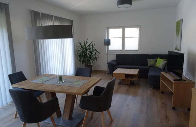 Appartement-garten, Dusche, WC, 1 Schlafraum - Haus Gollner