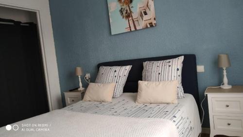 APPARTEMENT T2 confort,1 grande chambre,Parking,balcon,près Parc des Expositions,