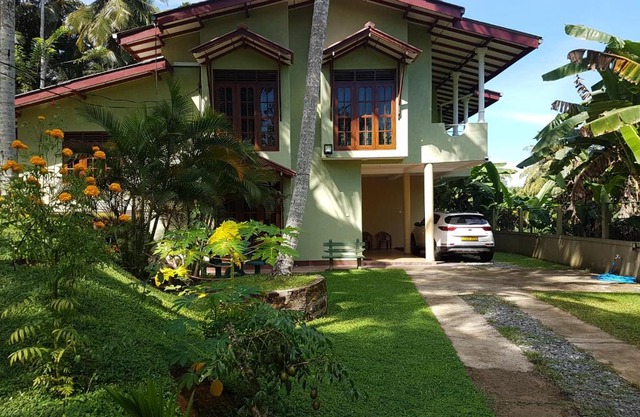 Arana Bungalow