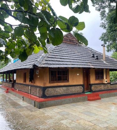 Aravanazhi tharavadu