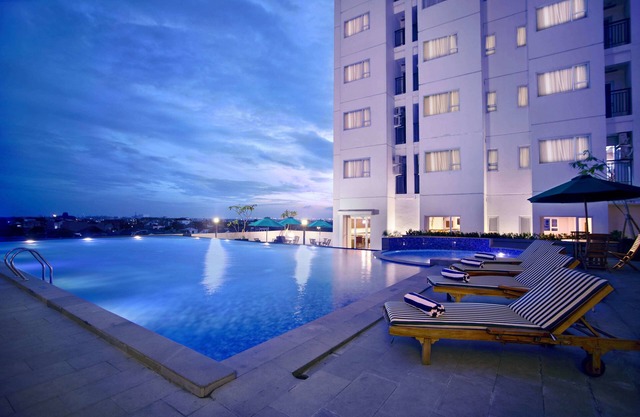Aston Pluit Hotel & Residence