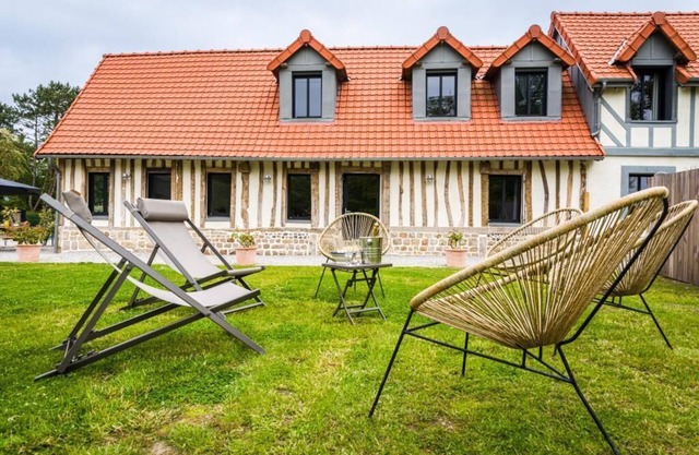 Authentic and charming seaside farmhouse