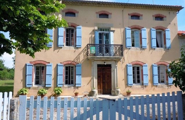 Auvezines - MONTGEY - Gîte