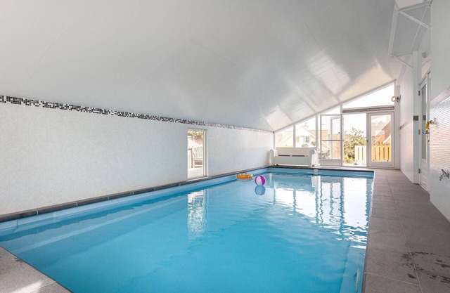 Awesome home in Bergen aan Zee