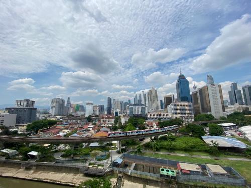 Awesomestay Apartment walk to PWTC near to KLCC