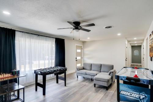 Backyard and Game Room! Home in Heart of Midland