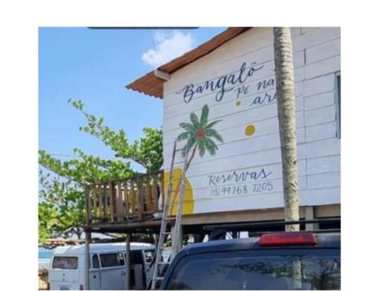 Bangalô pé na areia! Bertioga.