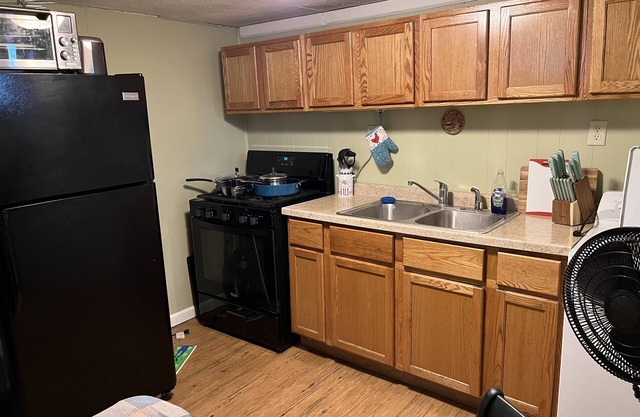 Basement house for hunters or the in-laws