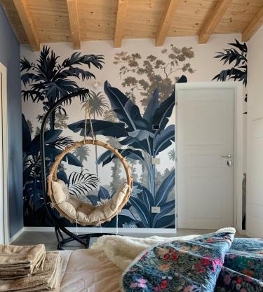 Bea Trees - Lake Garda