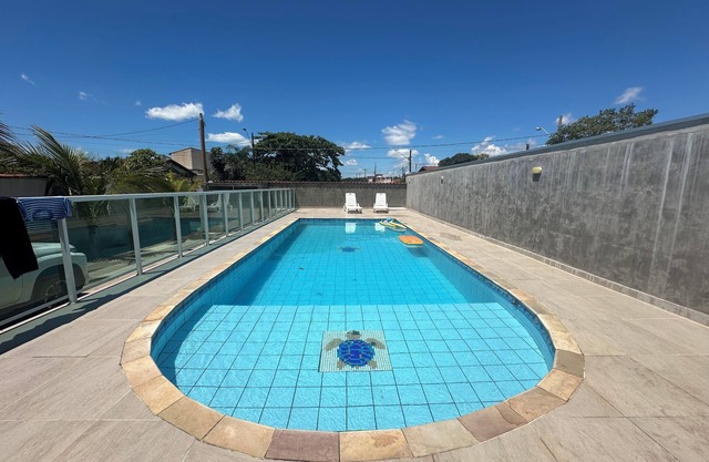 Beach House with Pool and Barbecue in Itanhaem