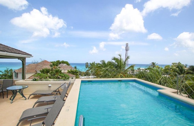 Beacon Hill 304 by Bluescape