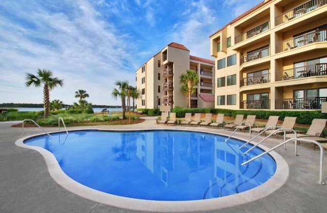 Beautiful 2 Bedroom Villa at Marriott Vacation Cub's Hilton Head Harbour Point