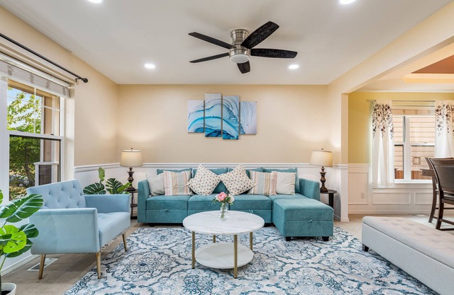 Beautiful 4 bd/2.5 bath single family home