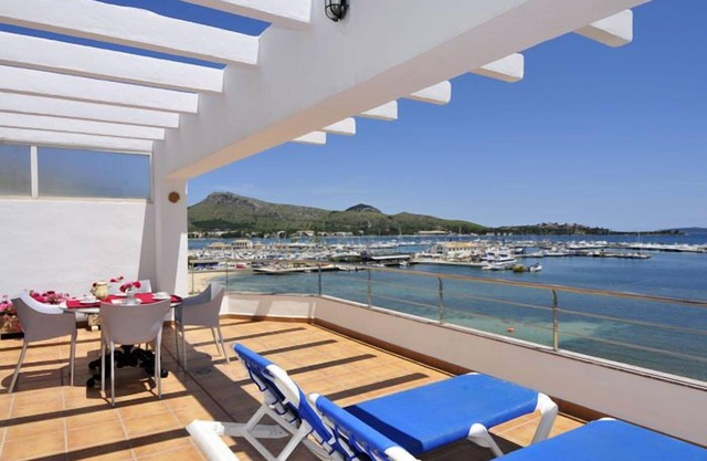 Beautiful apartment with spectacular views to the bay of Puerto Pollensa