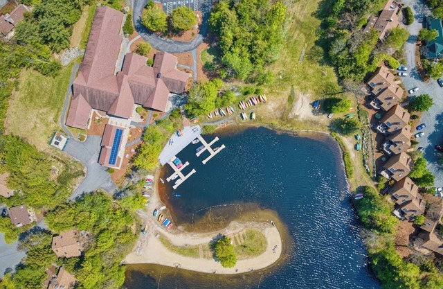 Beautiful Eastman Home