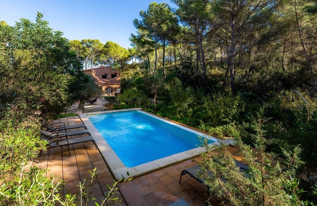 Beautiful Finca Perello with Mountain view