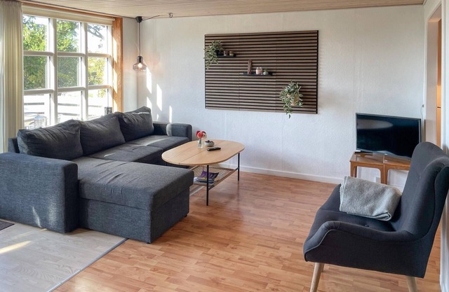 Beautiful home in Millinge with WiFi