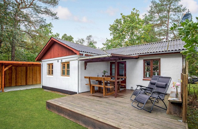 Beautiful home in Nexø with kitchen