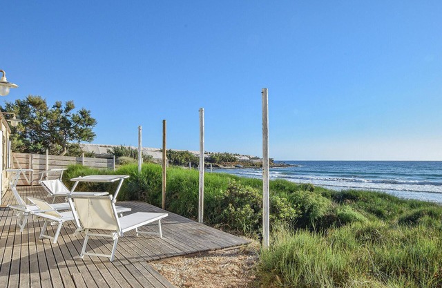 Beautiful home in Siracusa with WiFi