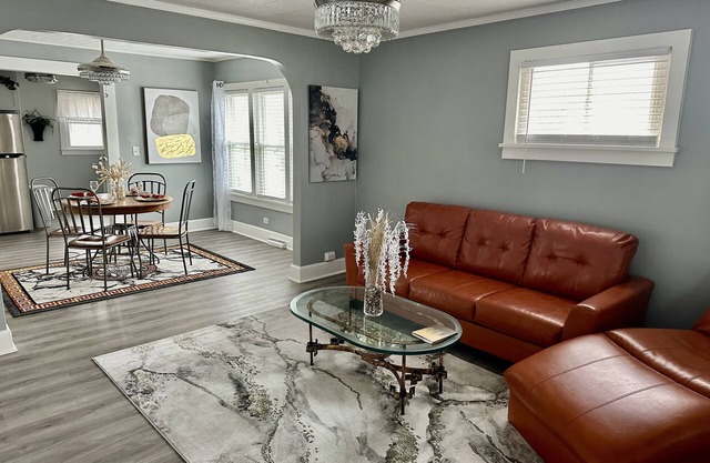 Beautiful modern vacation home located in Muskegon a harbor of Lake Michigan.