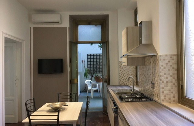 BEAUTIFUL ONE-BEDROOM APARTMENT WITH TERRACE IN NOLO AREA AT SUBWAY EXIT