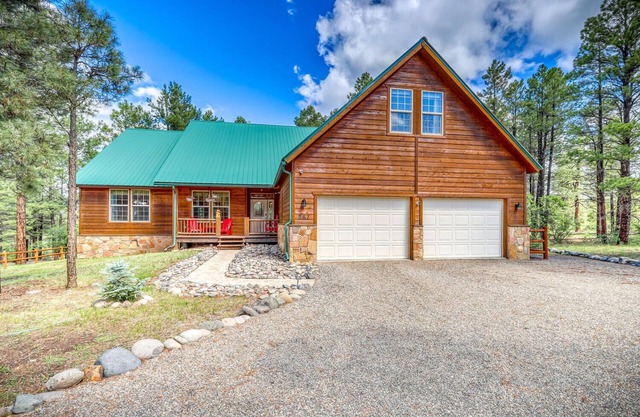 Beautiful Pagosa Springs home with National Forest Access