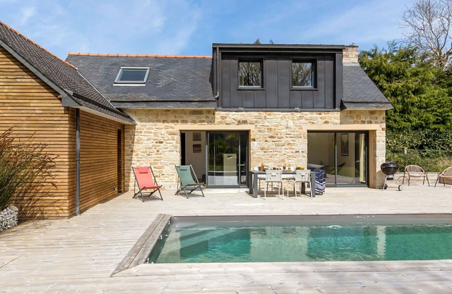 Beautiful private villa for 6 people with WIFI, private pool, TV, terrace and pets allowed
