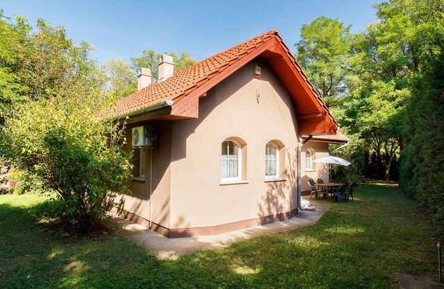 Beautiful private villa for 5 people with WIFI, A/C, TV and terrace