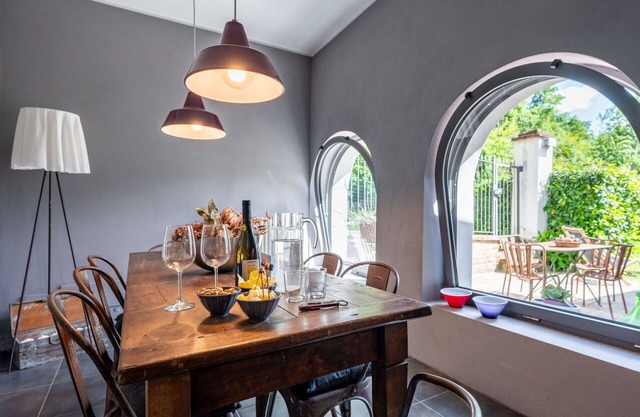 Beautiful villa for 9 people with WIFI, TV and pets allowed