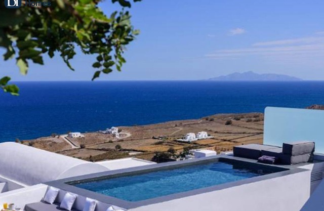 BH272 - C - Villa Santorini