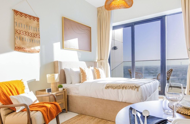 Bloomfields Cozy Stu in Alexis Tower