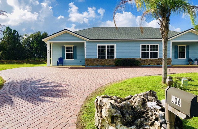 Blue Heron 106A Getaway 2 bedroom 1.5 bathroom