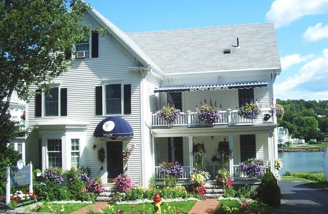 Blue Heron Seaside Inn