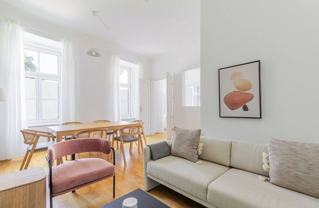 Blueground | Neubau, washer/dryer, nr Museumsquartier