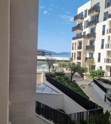 BOKA PLACE One Bedroom Apartment NEW