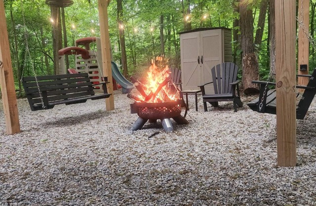 Book your Fall Getaway now ! Our Season ends November 22! We offer Breakfast !