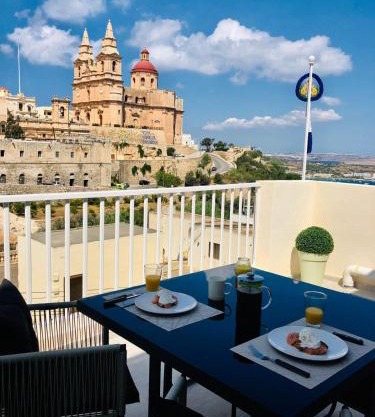 Brand new Mellieha sea view apt with parking