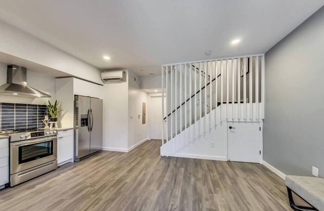 Brand New Studio Near Downtown